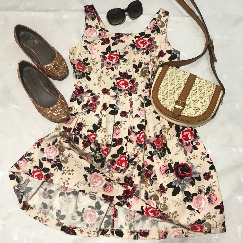 LOB Collection sleeveless floral dress